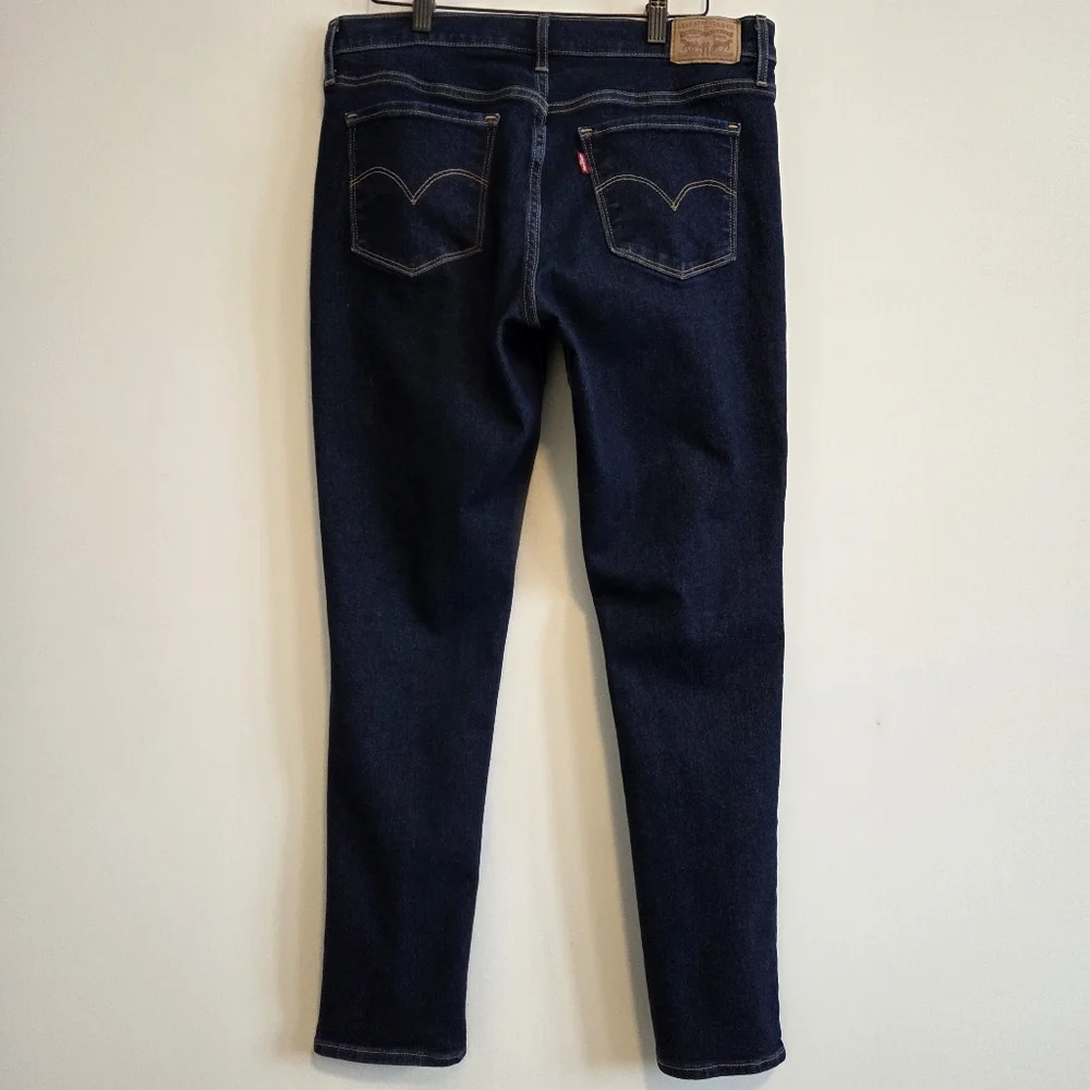 Levi’s 311 Shaping Skinny Jeans – Dark Wash – 30x30 - Picture 4 of 5
